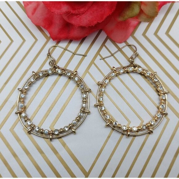 Lot of 2 Gold Tone Dangle Drop Earrings Art Deco Semi Circles and Crystal Hoops - Picture 5 of 10